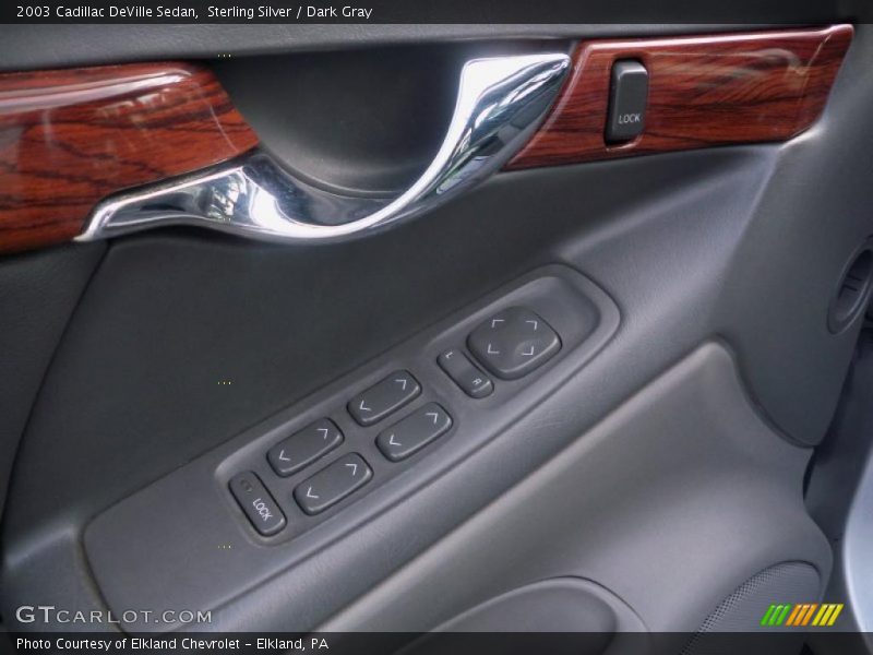 Sterling Silver / Dark Gray 2003 Cadillac DeVille Sedan