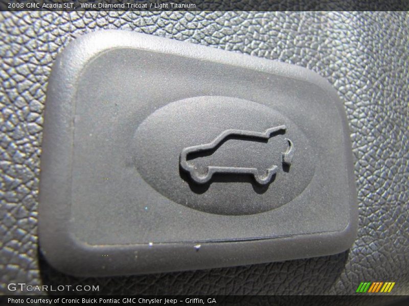 White Diamond Tricoat / Light Titanium 2008 GMC Acadia SLT