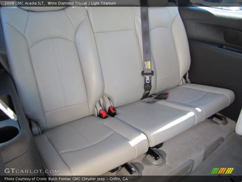 White Diamond Tricoat / Light Titanium 2008 GMC Acadia SLT