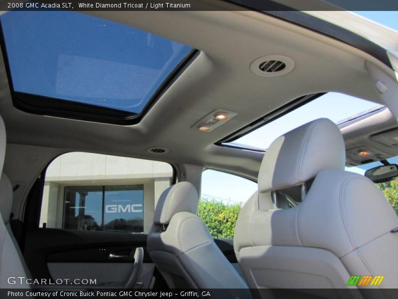 White Diamond Tricoat / Light Titanium 2008 GMC Acadia SLT