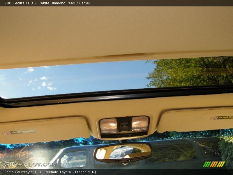 White Diamond Pearl / Camel 2006 Acura TL 3.2