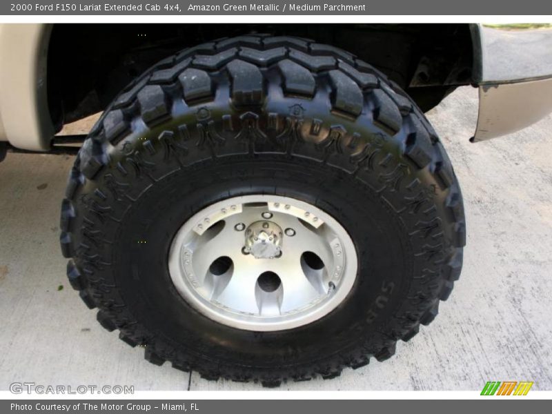 Custom Wheels of 2000 F150 Lariat Extended Cab 4x4