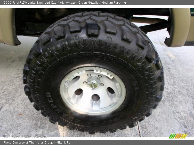 Custom Wheels of 2000 F150 Lariat Extended Cab 4x4