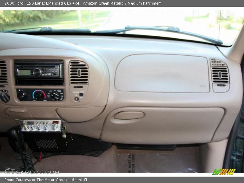 Amazon Green Metallic / Medium Parchment 2000 Ford F150 Lariat Extended Cab 4x4
