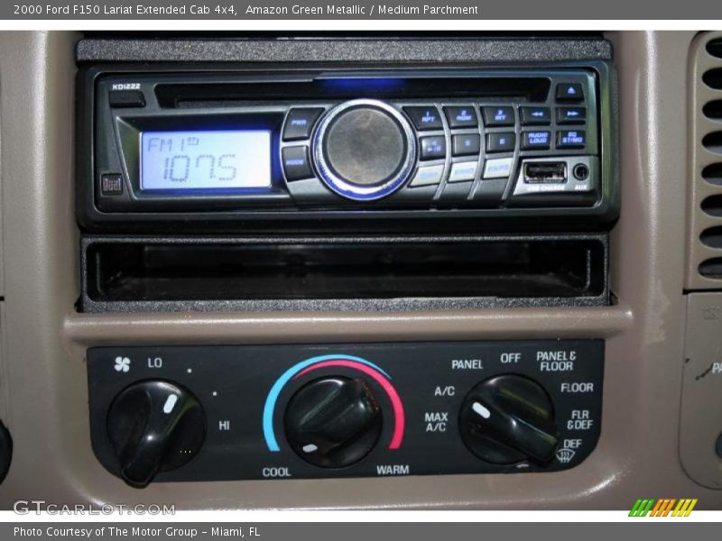 Amazon Green Metallic / Medium Parchment 2000 Ford F150 Lariat Extended Cab 4x4