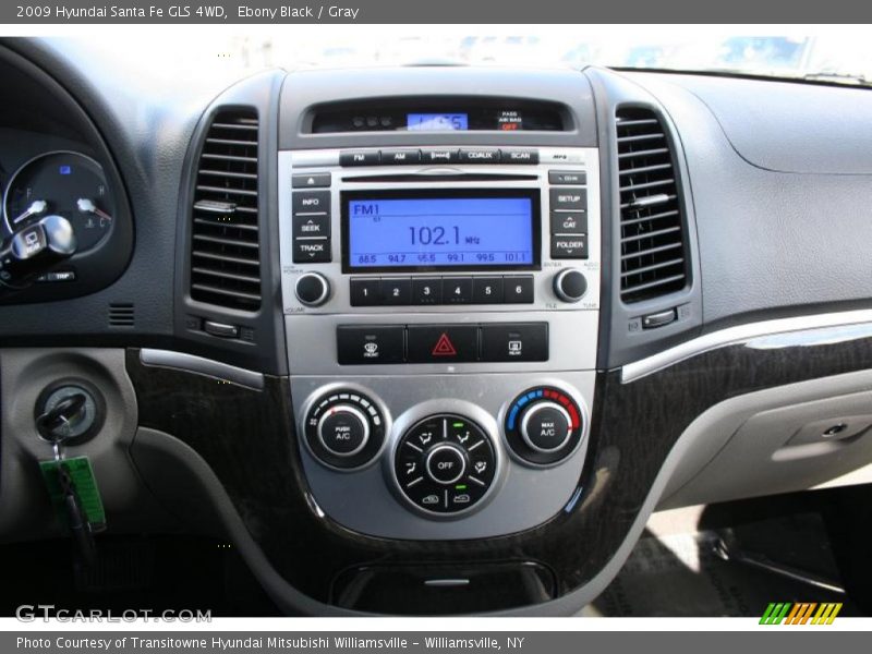 Ebony Black / Gray 2009 Hyundai Santa Fe GLS 4WD