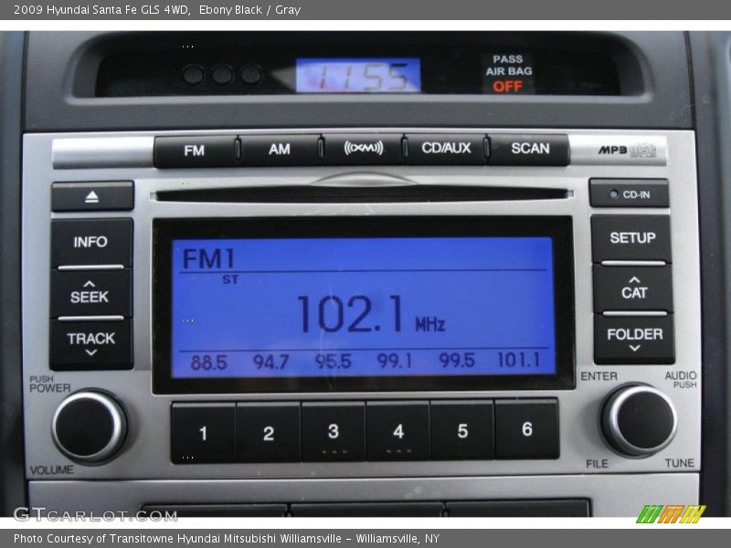 Ebony Black / Gray 2009 Hyundai Santa Fe GLS 4WD