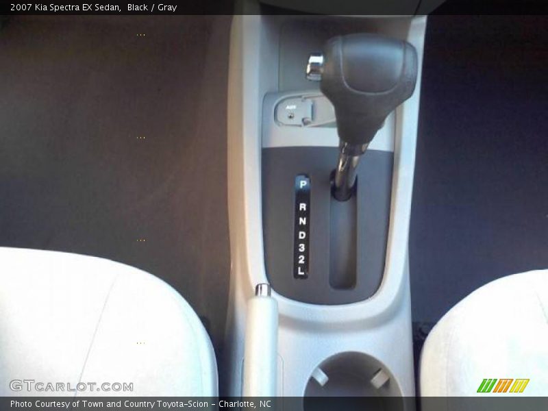 Black / Gray 2007 Kia Spectra EX Sedan