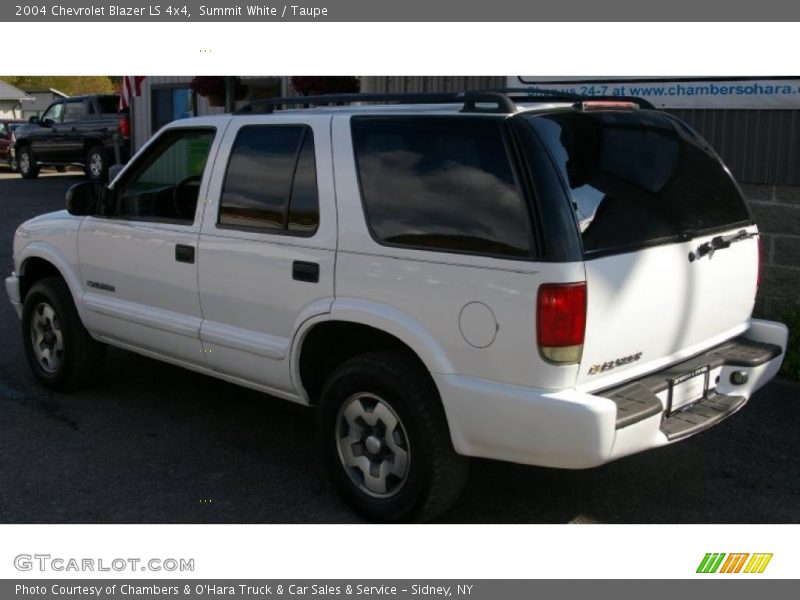 Summit White / Taupe 2004 Chevrolet Blazer LS 4x4