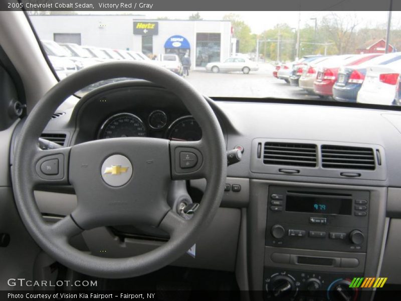 Victory Red / Gray 2005 Chevrolet Cobalt Sedan