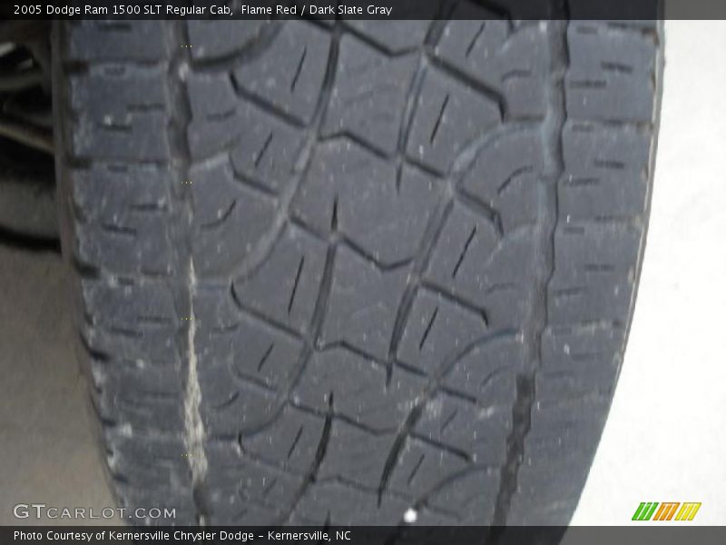 Flame Red / Dark Slate Gray 2005 Dodge Ram 1500 SLT Regular Cab