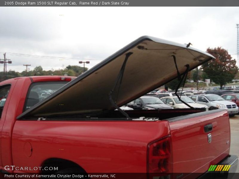 Flame Red / Dark Slate Gray 2005 Dodge Ram 1500 SLT Regular Cab