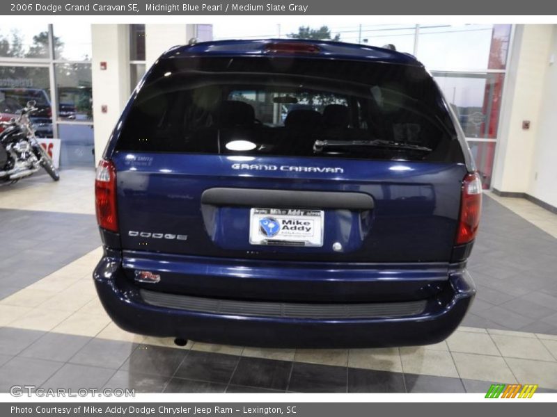 Midnight Blue Pearl / Medium Slate Gray 2006 Dodge Grand Caravan SE