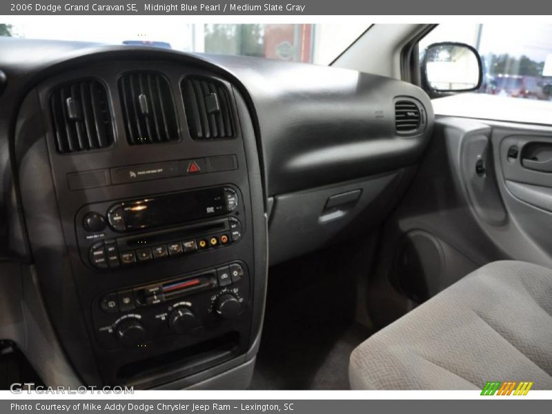 Midnight Blue Pearl / Medium Slate Gray 2006 Dodge Grand Caravan SE