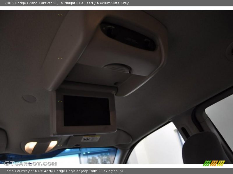 Midnight Blue Pearl / Medium Slate Gray 2006 Dodge Grand Caravan SE
