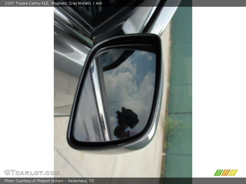 Magnetic Gray Metallic / Ash 2007 Toyota Camry XLE