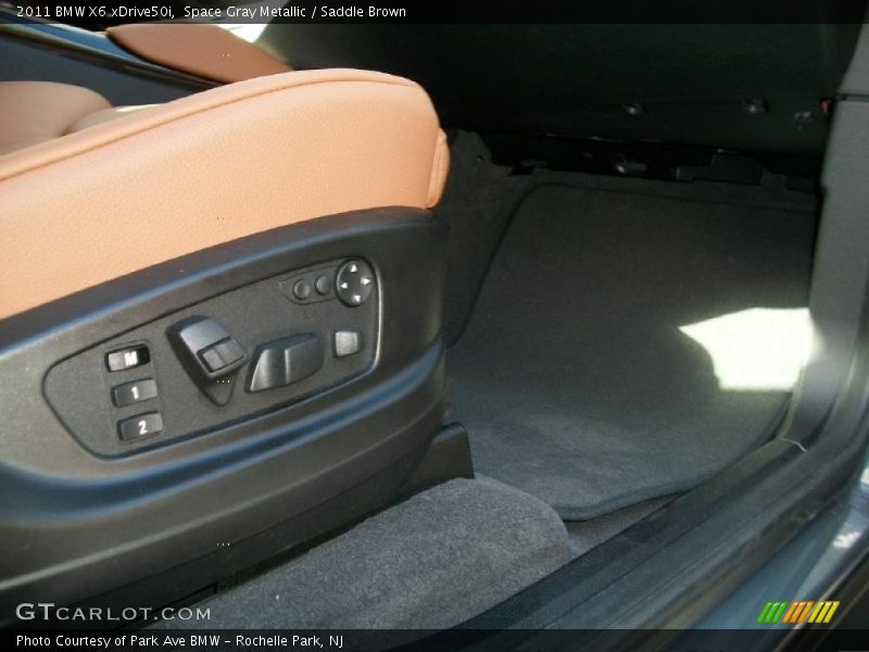 Controls of 2011 X6 xDrive50i