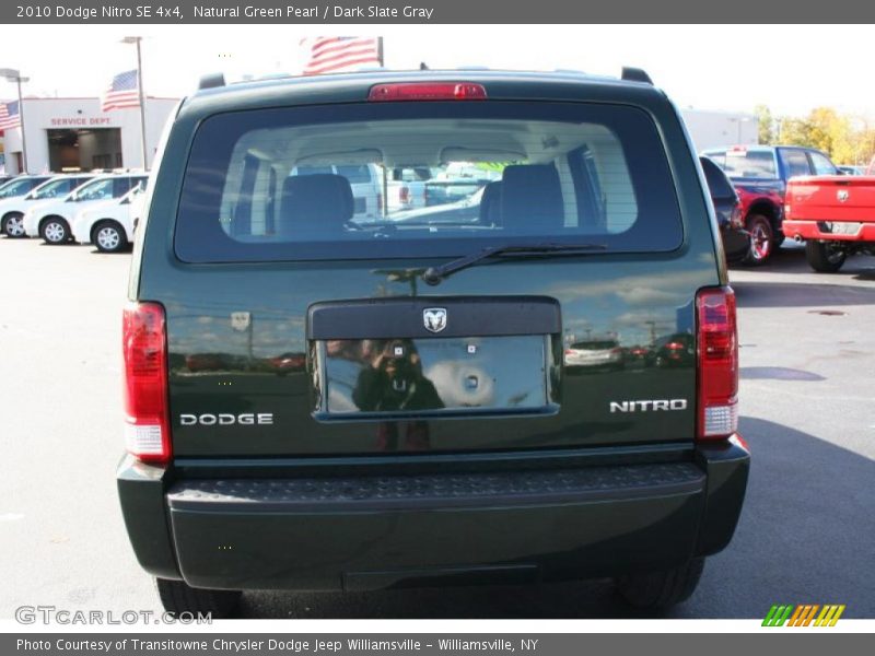 Natural Green Pearl / Dark Slate Gray 2010 Dodge Nitro SE 4x4
