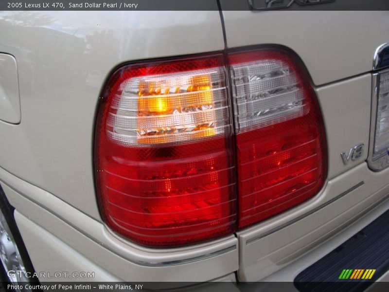 Sand Dollar Pearl / Ivory 2005 Lexus LX 470