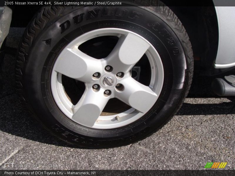 Silver Lightning Metallic / Steel/Graphite 2005 Nissan Xterra SE 4x4