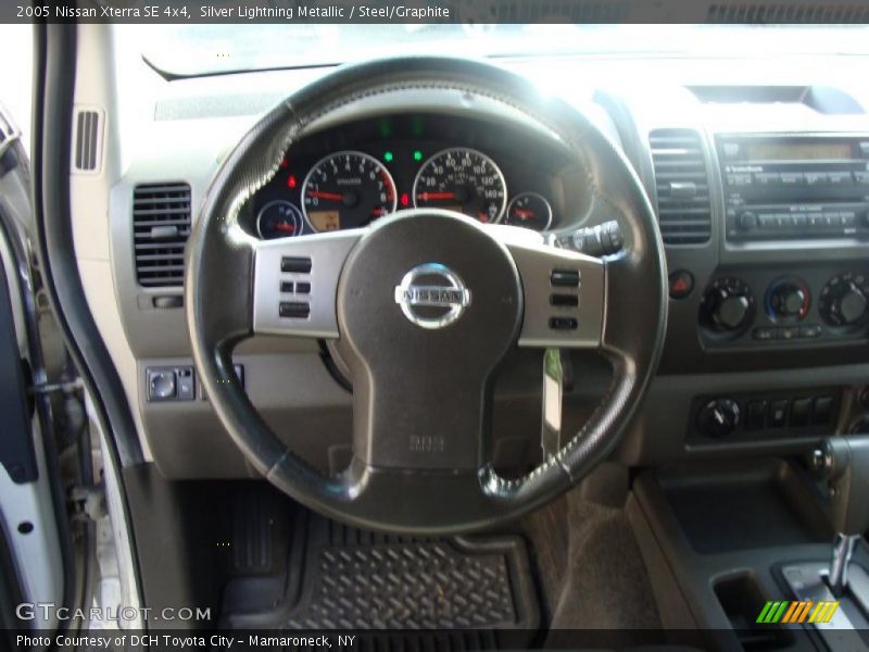 Silver Lightning Metallic / Steel/Graphite 2005 Nissan Xterra SE 4x4
