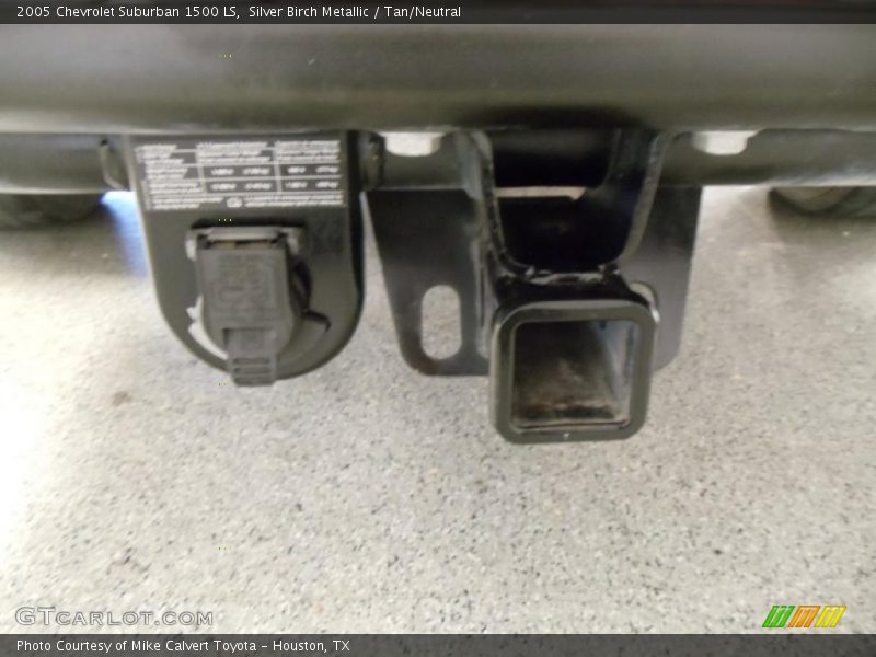 Silver Birch Metallic / Tan/Neutral 2005 Chevrolet Suburban 1500 LS