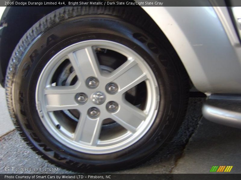  2006 Durango Limited 4x4 Wheel