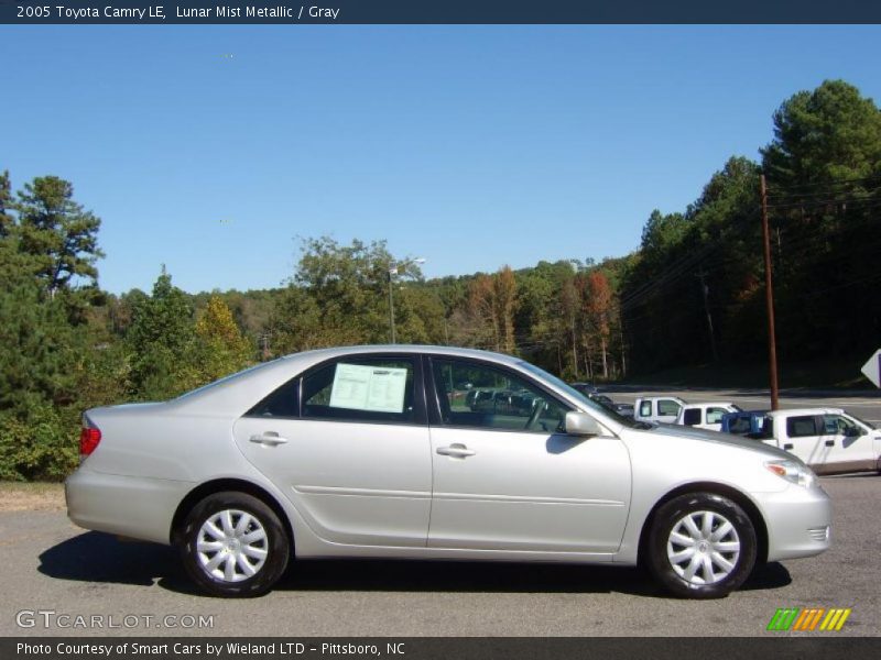 Lunar Mist Metallic / Gray 2005 Toyota Camry LE
