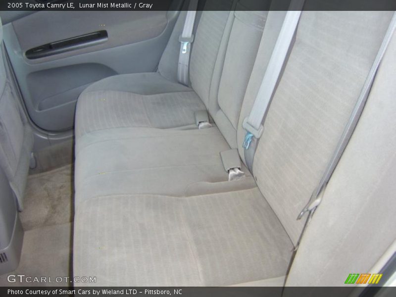 Lunar Mist Metallic / Gray 2005 Toyota Camry LE