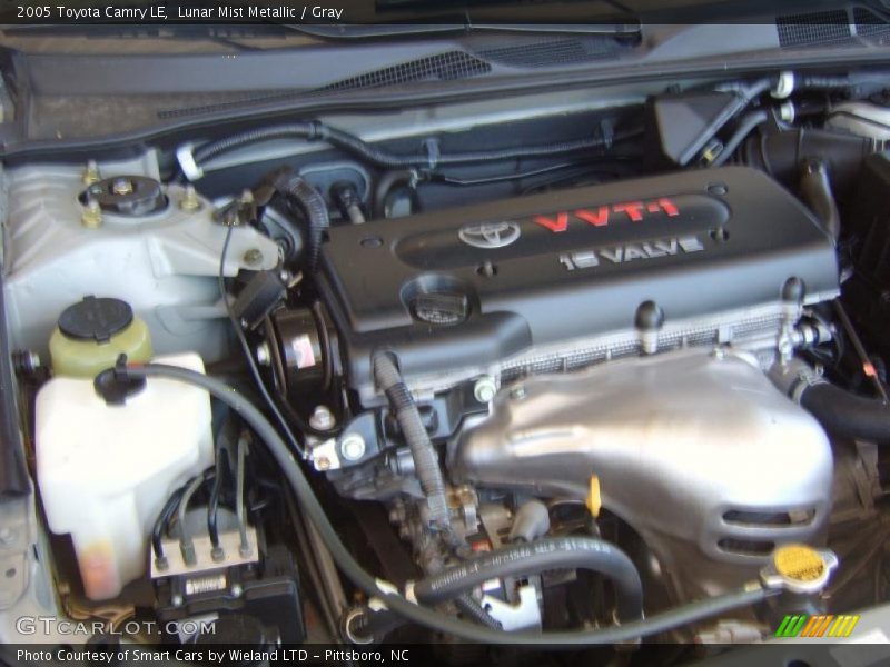 Lunar Mist Metallic / Gray 2005 Toyota Camry LE