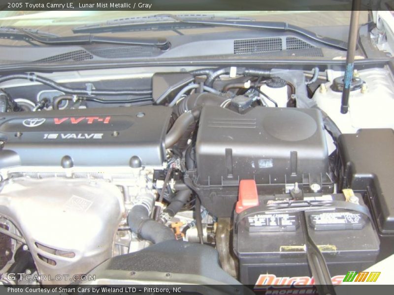 Lunar Mist Metallic / Gray 2005 Toyota Camry LE