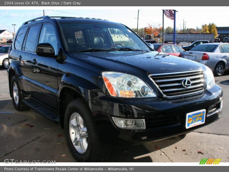 Front 3/4 View of 2004 GX 470