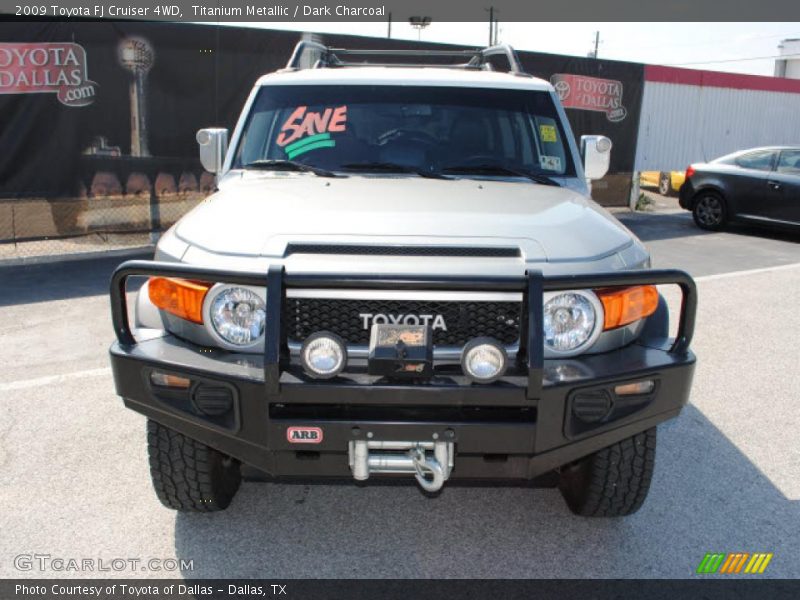 Titanium Metallic / Dark Charcoal 2009 Toyota FJ Cruiser 4WD