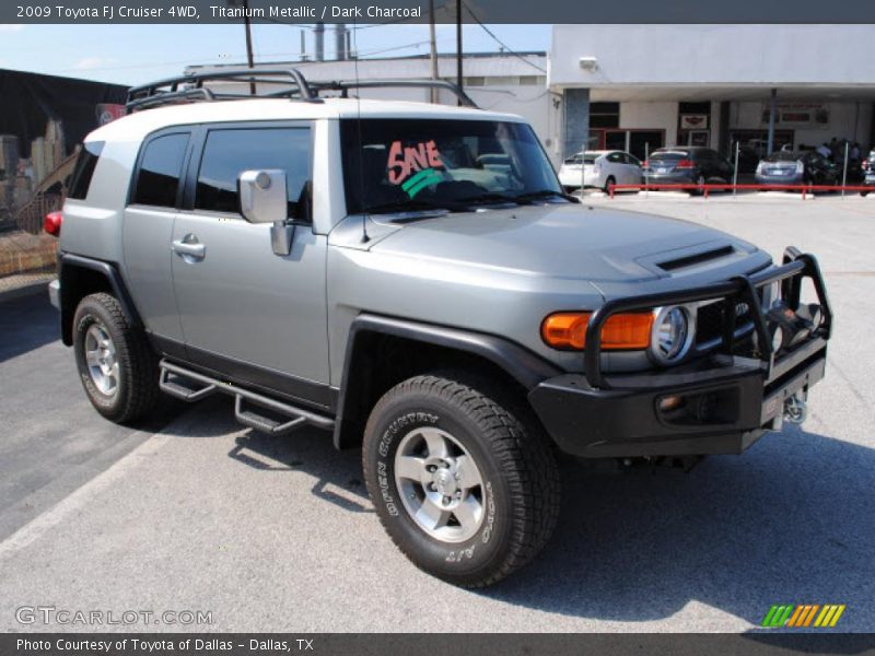  2009 FJ Cruiser 4WD Titanium Metallic