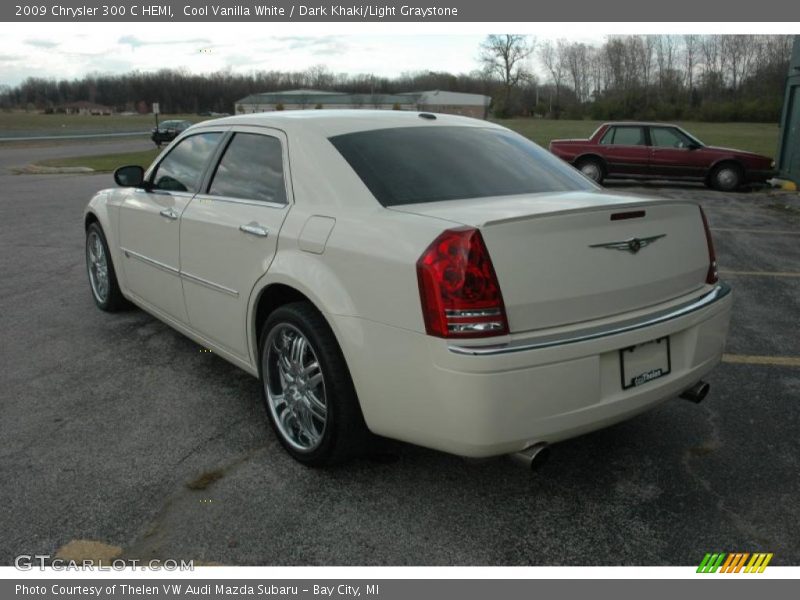 Cool Vanilla White / Dark Khaki/Light Graystone 2009 Chrysler 300 C HEMI