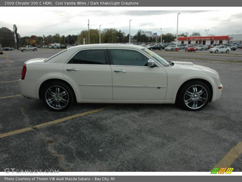 Cool Vanilla White / Dark Khaki/Light Graystone 2009 Chrysler 300 C HEMI