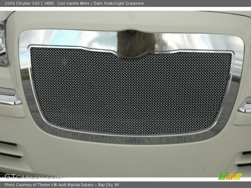 Cool Vanilla White / Dark Khaki/Light Graystone 2009 Chrysler 300 C HEMI
