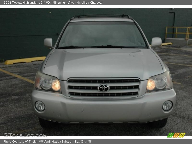 Millennium Silver Metallic / Charcoal 2001 Toyota Highlander V6 4WD