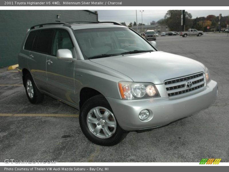 Millennium Silver Metallic / Charcoal 2001 Toyota Highlander V6 4WD