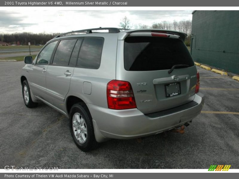 Millennium Silver Metallic / Charcoal 2001 Toyota Highlander V6 4WD