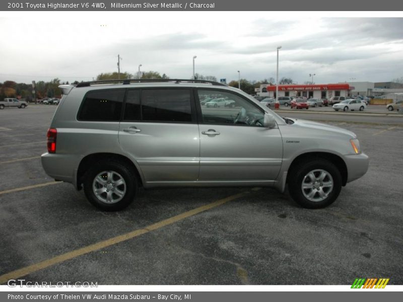 Millennium Silver Metallic / Charcoal 2001 Toyota Highlander V6 4WD