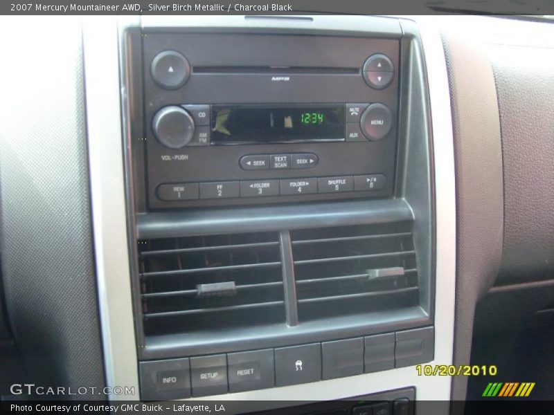 Silver Birch Metallic / Charcoal Black 2007 Mercury Mountaineer AWD