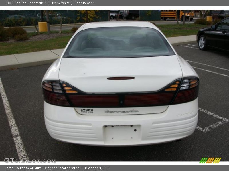 Ivory White / Dark Pewter 2003 Pontiac Bonneville SE