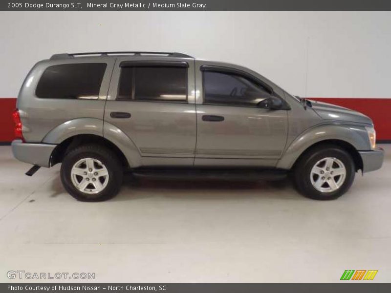 Mineral Gray Metallic / Medium Slate Gray 2005 Dodge Durango SLT