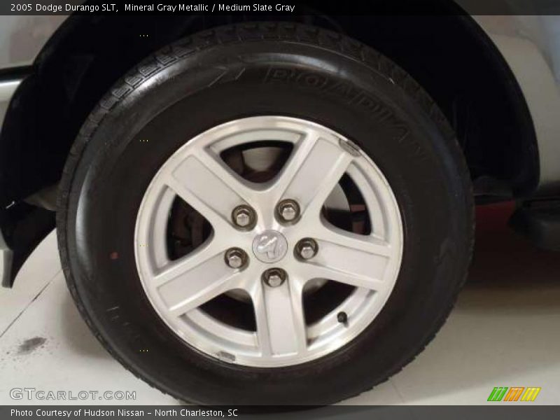 Mineral Gray Metallic / Medium Slate Gray 2005 Dodge Durango SLT