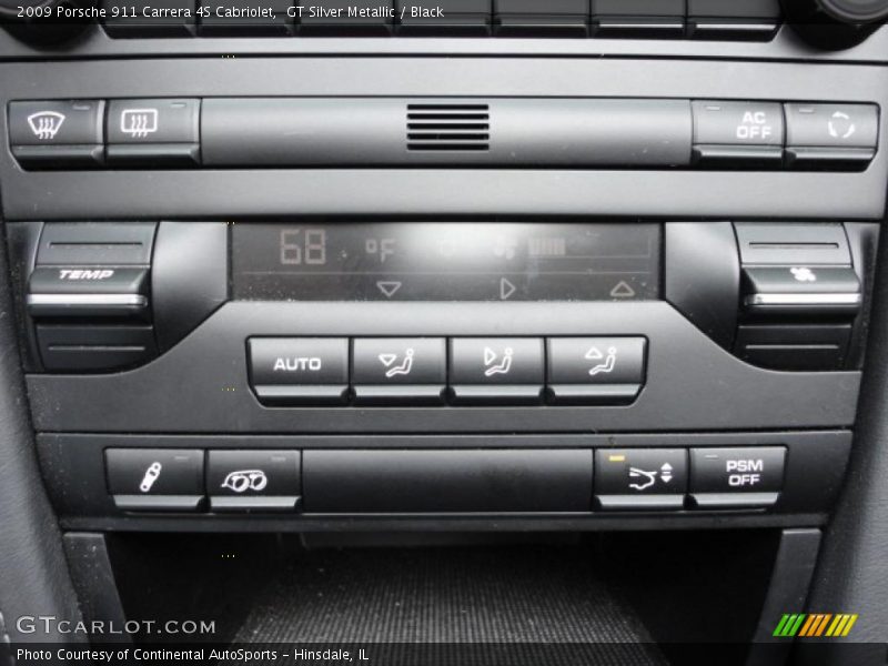 Controls of 2009 911 Carrera 4S Cabriolet