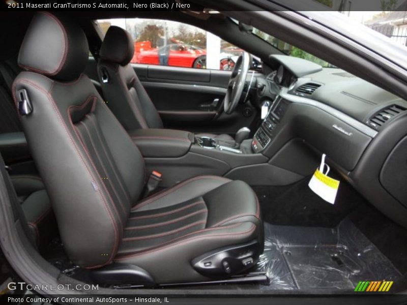  2011 GranTurismo S Automatic Nero Interior