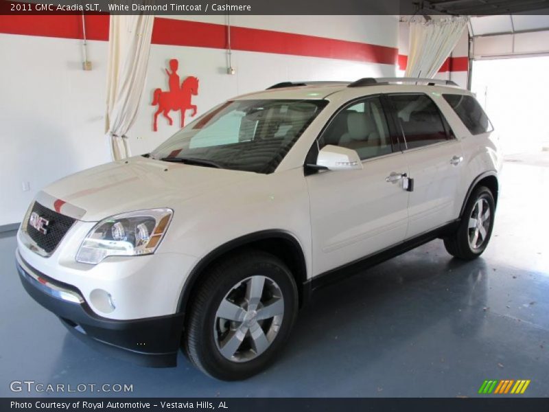 White Diamond Tintcoat / Cashmere 2011 GMC Acadia SLT