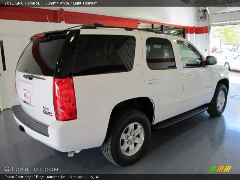Summit White / Light Titanium 2011 GMC Yukon SLT