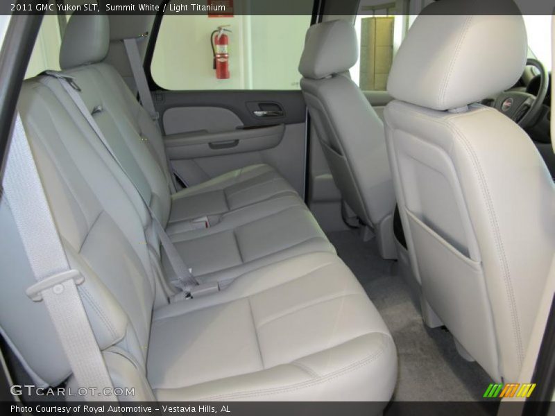  2011 Yukon SLT Light Titanium Interior